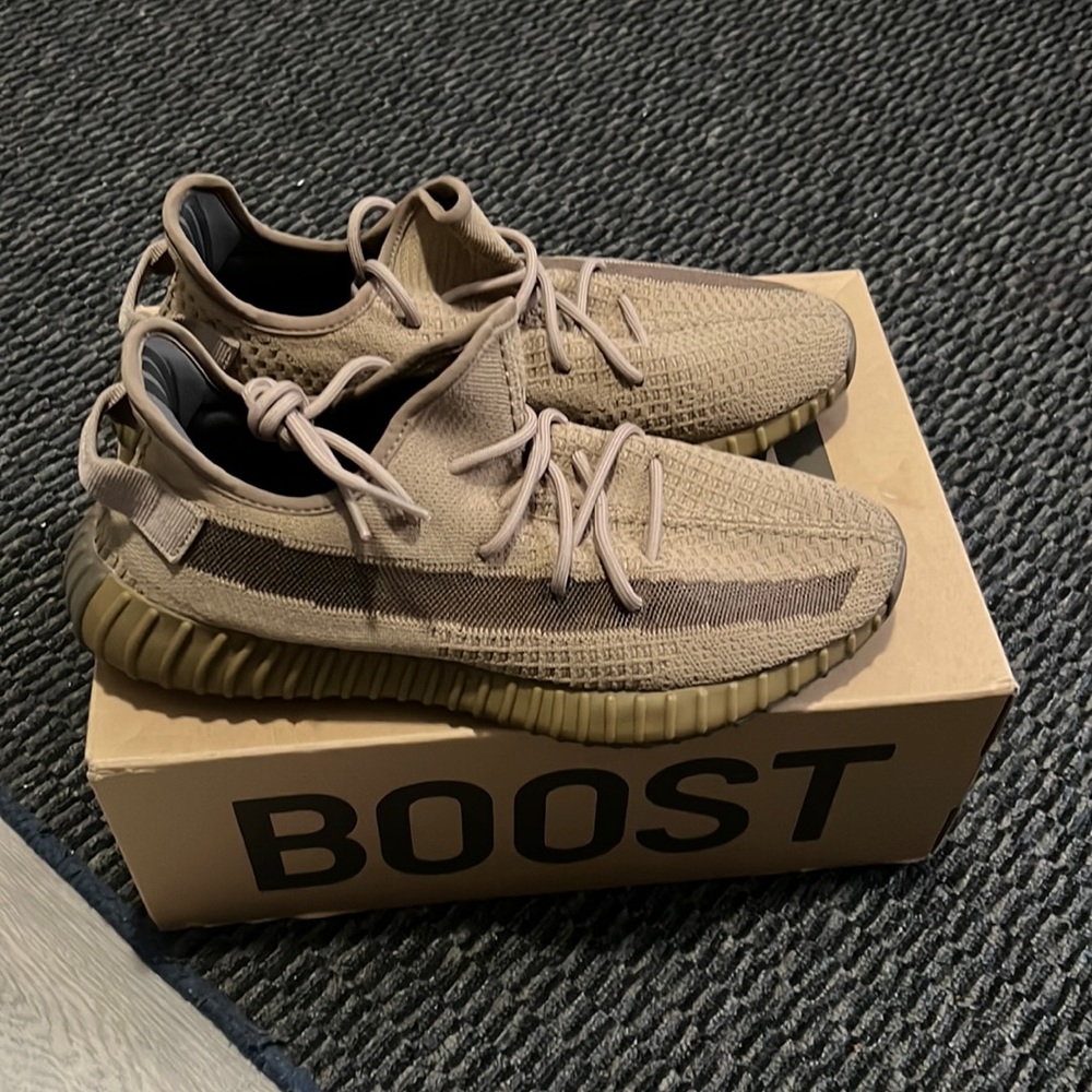 Yeezy 350 Boost earth